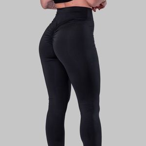 By Egreis Egi Leggings